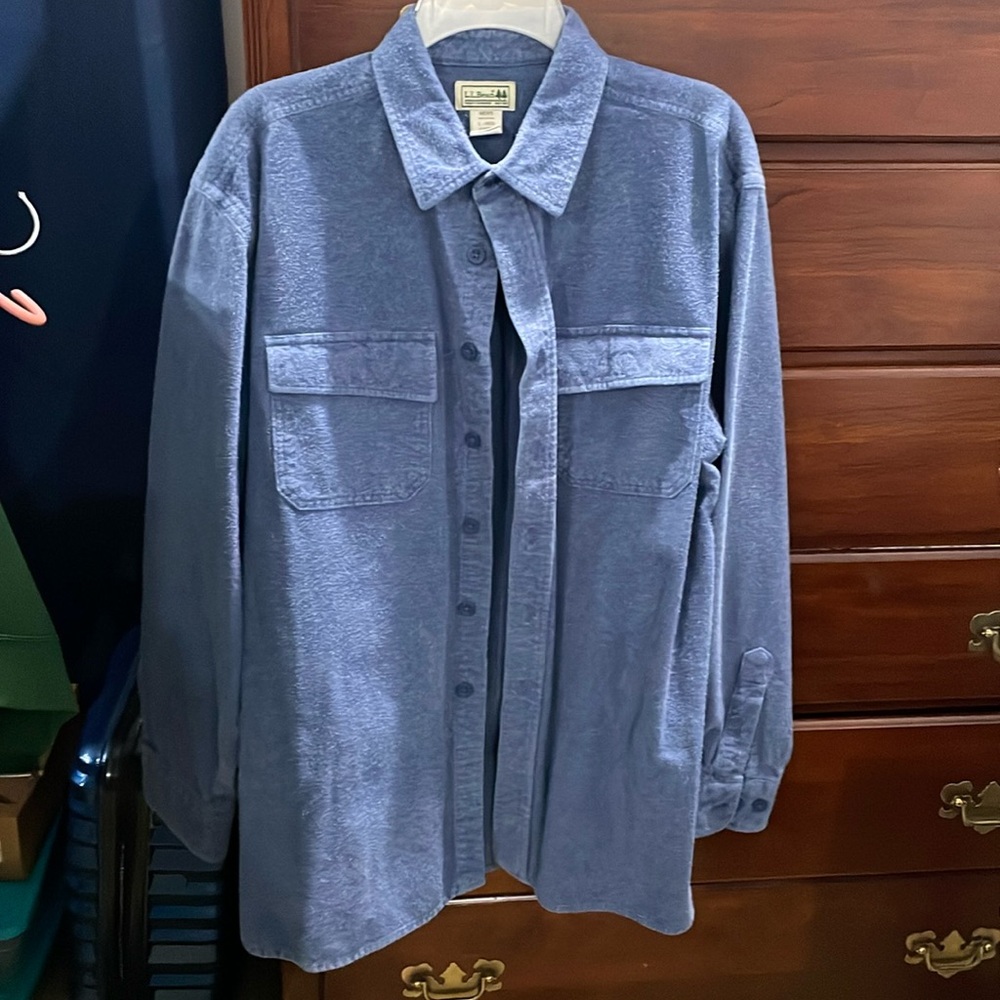 LL Bean men’s L regular Chamois shirt.  Blue.  Excellent condition $30